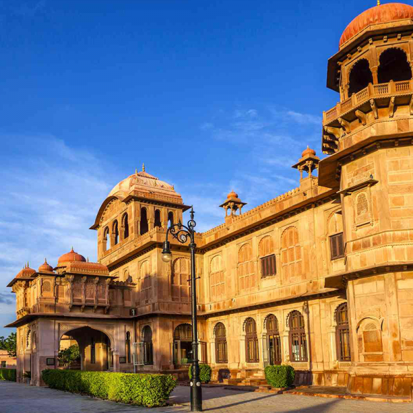 GOLDEN TRIANGLE TOUR 3N / 4D